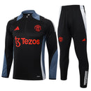 Conjunto Manchester United Zíper Curto Treino Preto 2024/25
